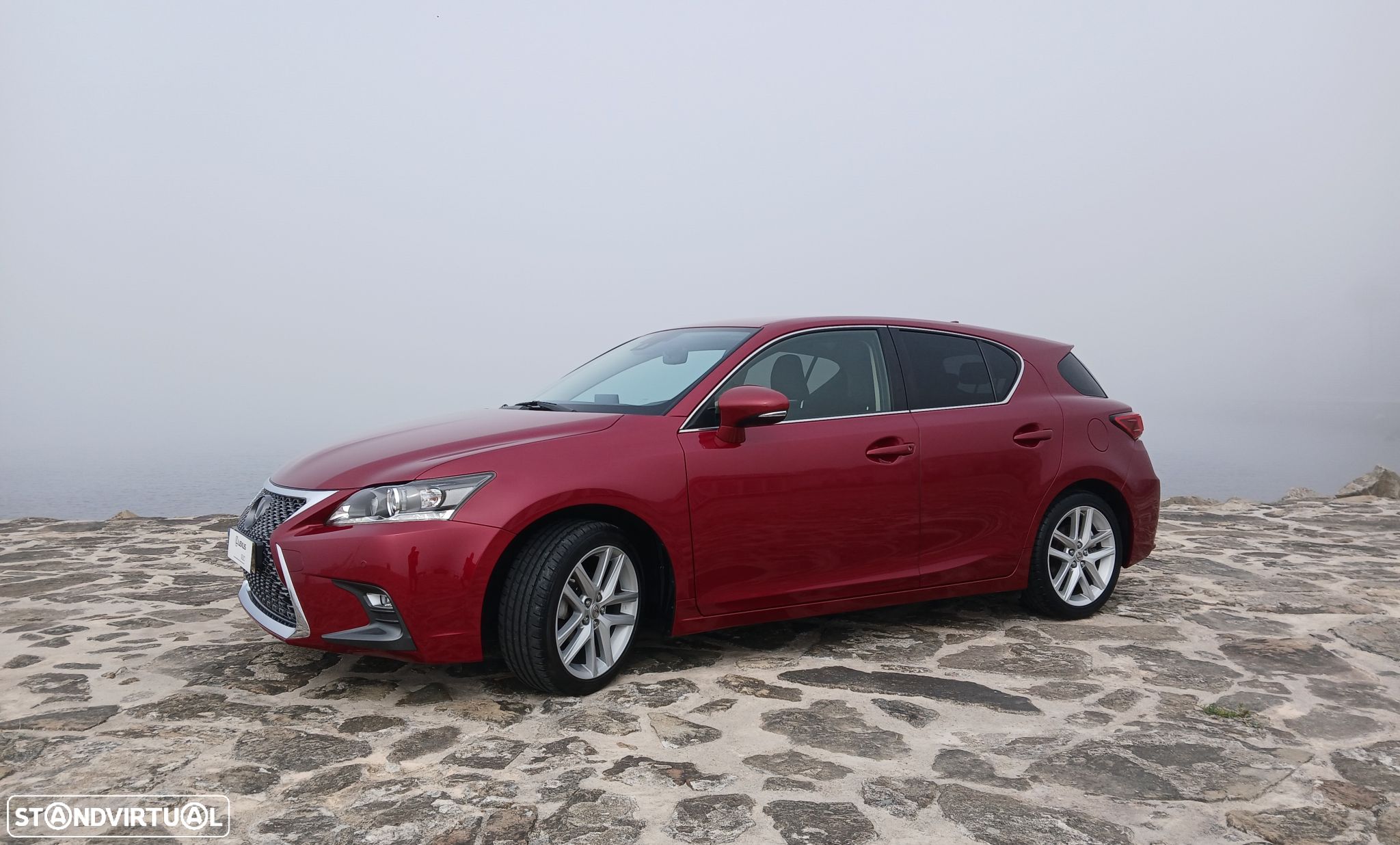 Lexus ct-200h Executive+ - 1