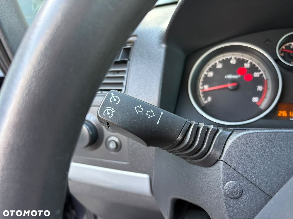 Opel Zafira 1.8 16V - 16