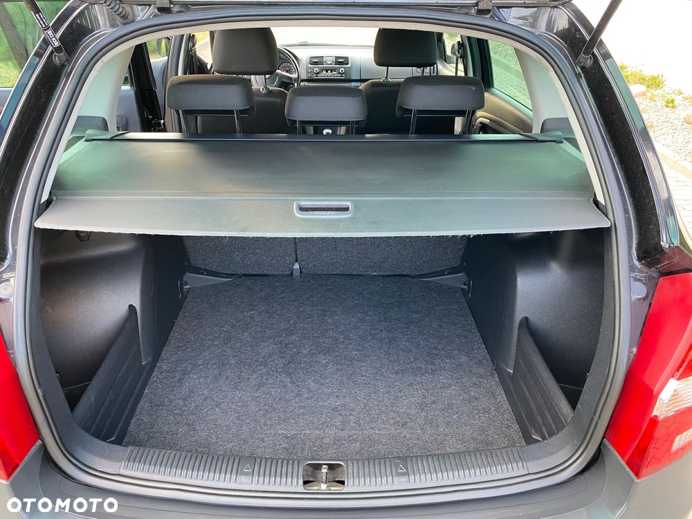 Skoda Fabia 1.6 TDI DPF Combi Scout - 12