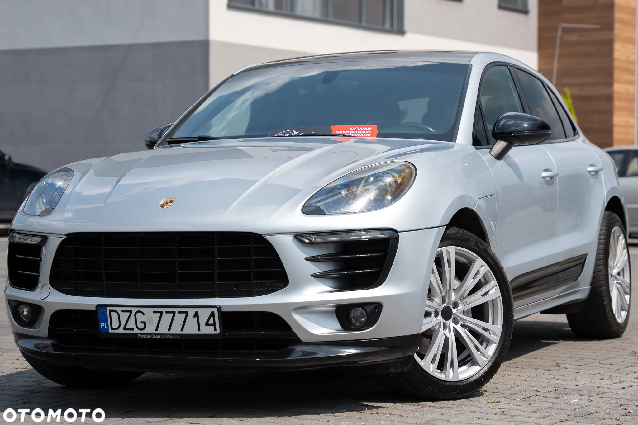 Porsche Macan S - 2