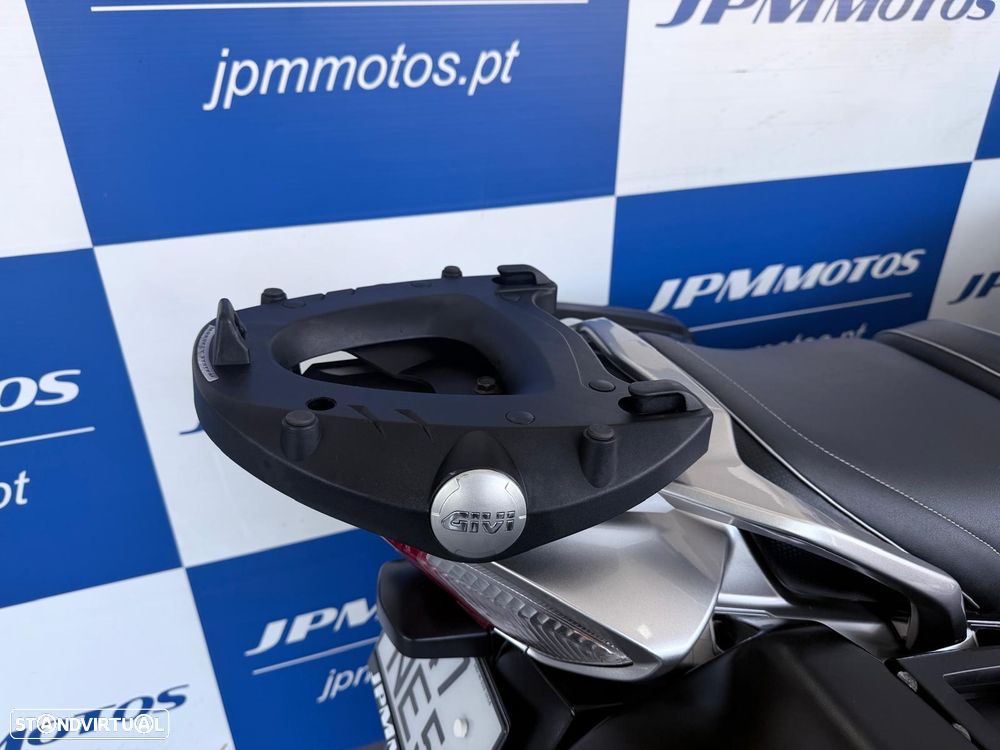 Yamaha FJR 1300 - 8
