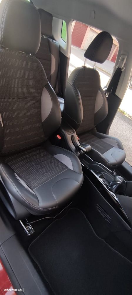 Peugeot 2008 PureTech 110 Stop&Start EAT6 GT-Line Edition - 14
