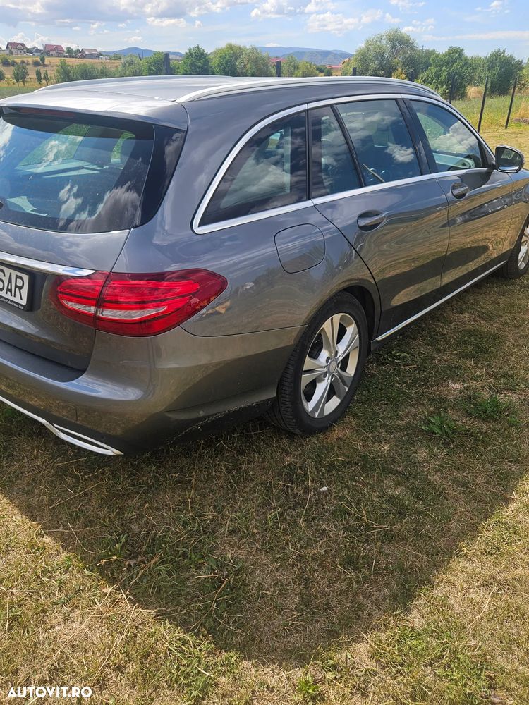 Mercedes-Benz C 300 h Aut. - 9