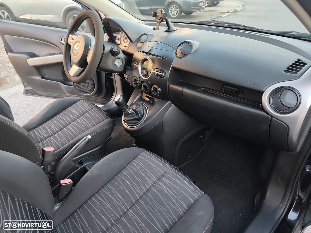 Mazda 2 1.3 MZR Comfort - 2
