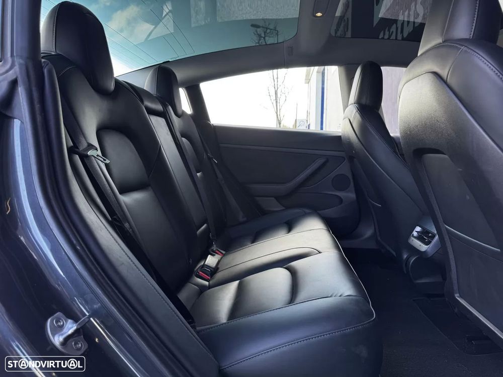 Tesla Model 3 Long Range Tração Integral - 30