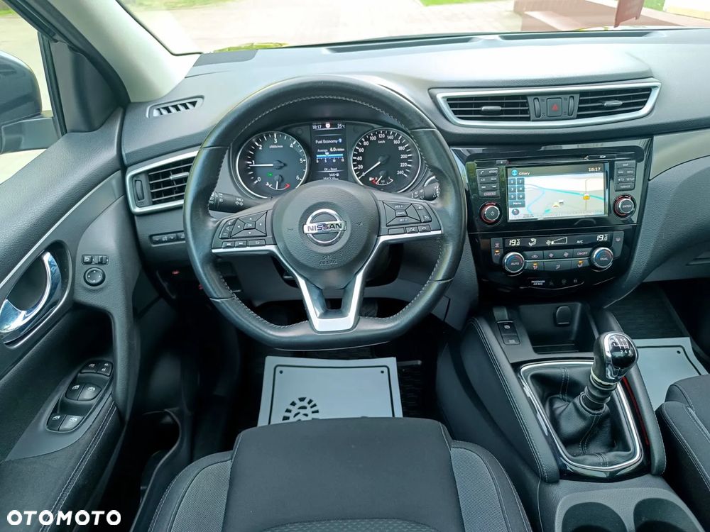 Nissan Qashqai 1.6 dCi Tekna S&S - 29