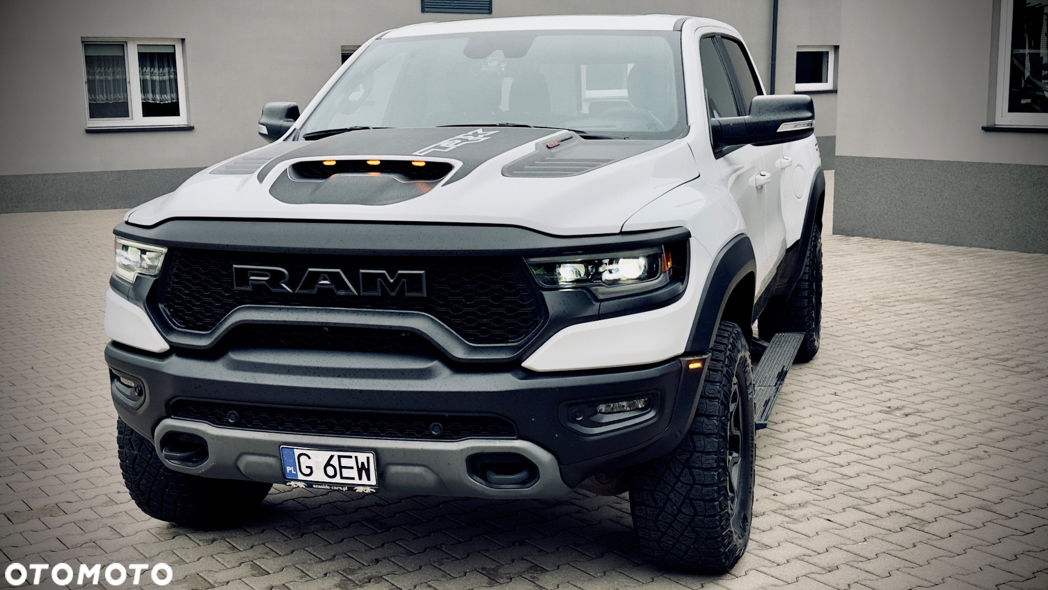 RAM 1500 TRX - 15