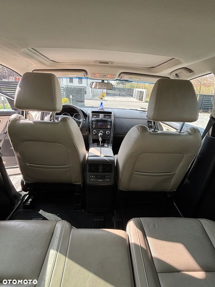 Mazda CX-9 - 30