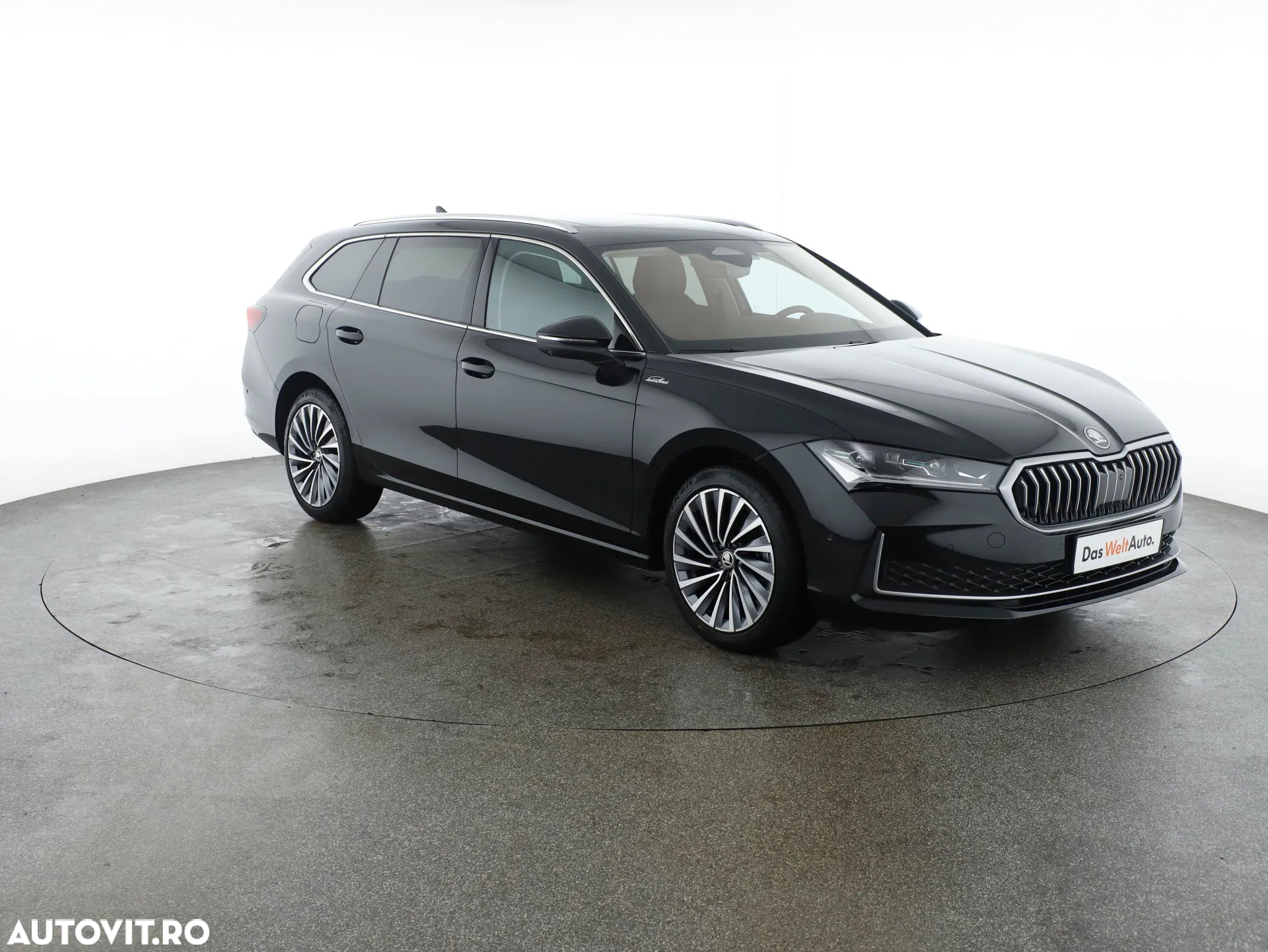 Skoda Superb 1.5 TSI 150 CP DSG MHEV Essence - 3