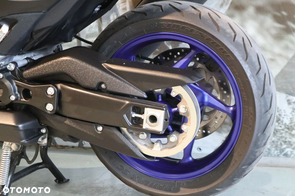 Yamaha Tmax - 9