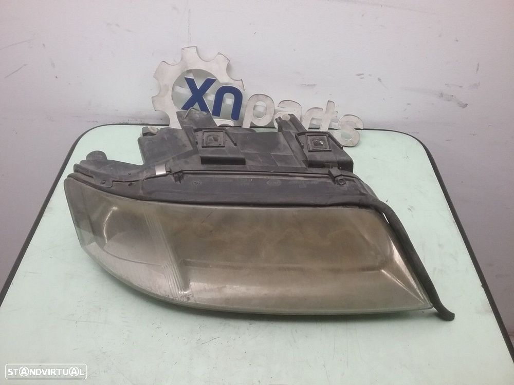 Farol com olho de boi Frente Dto AUDI A6 (4B2, C5) 07.00 - 01.05 - 1