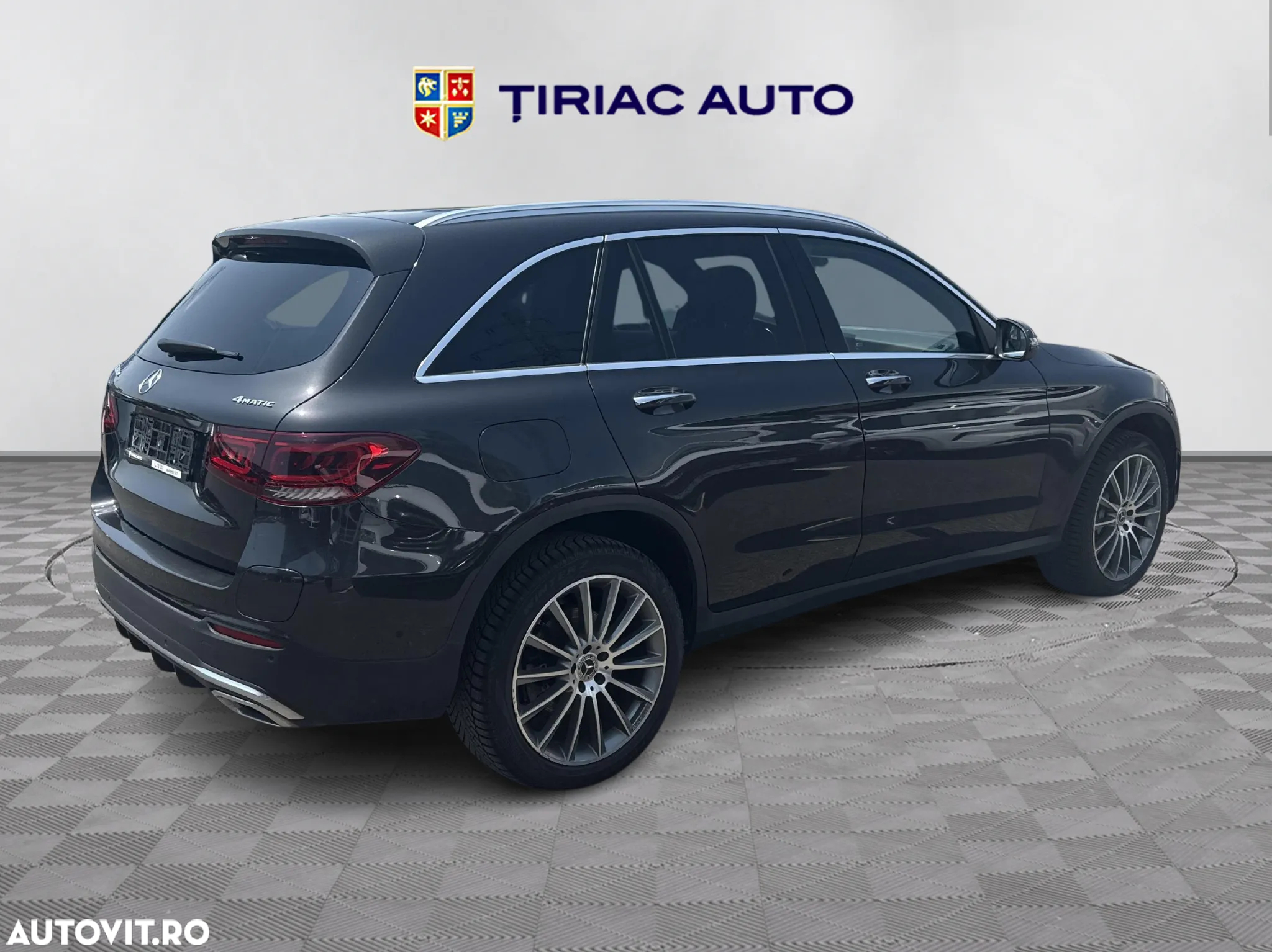 Mercedes-Benz GLC - 5