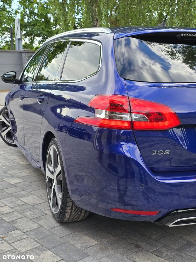 Peugeot 308 - 10
