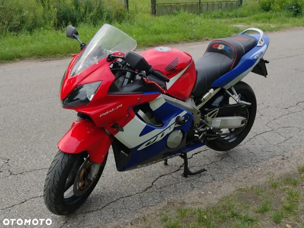 Honda CBR - 5