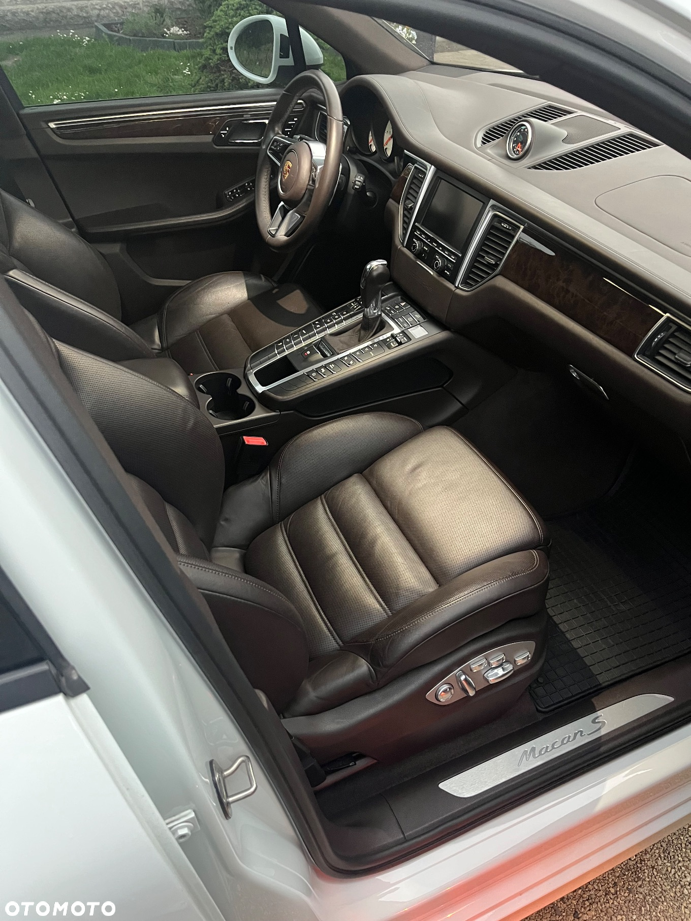Porsche Macan S - 11