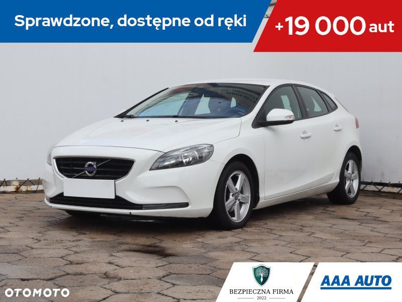 Volvo V40 - 2