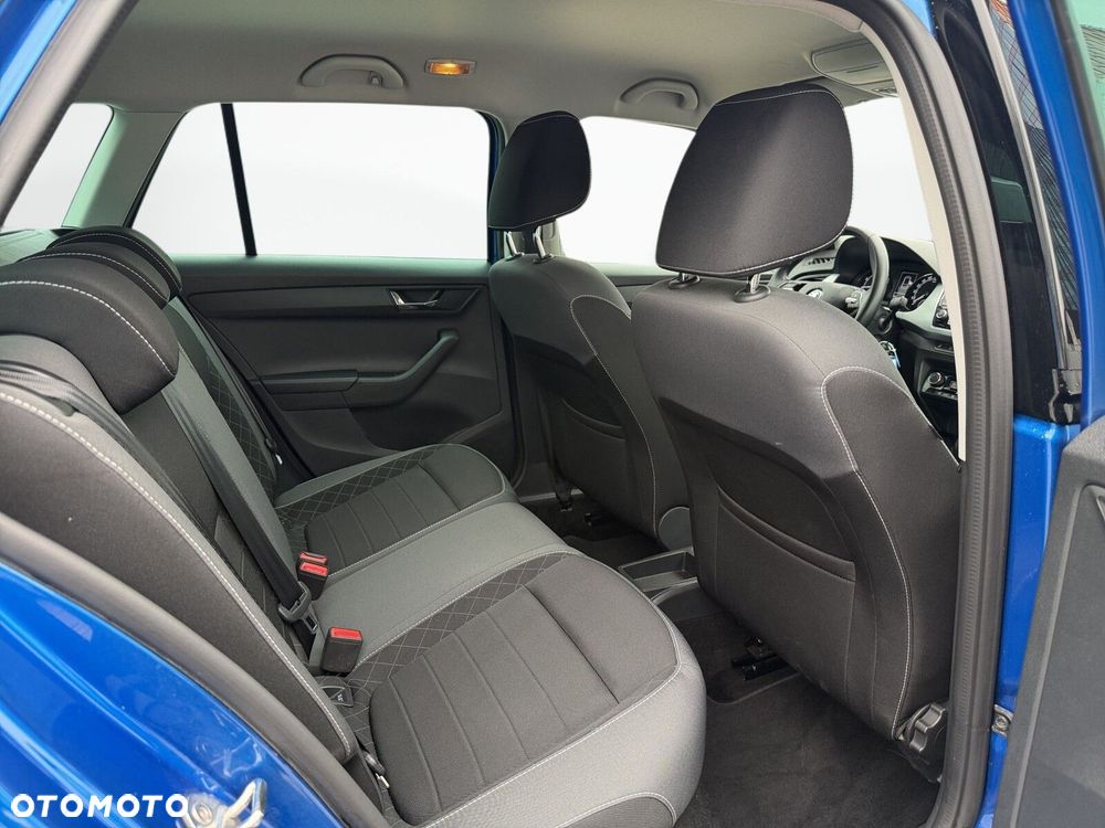 Skoda Fabia 1.0 TSI Ambition - 36