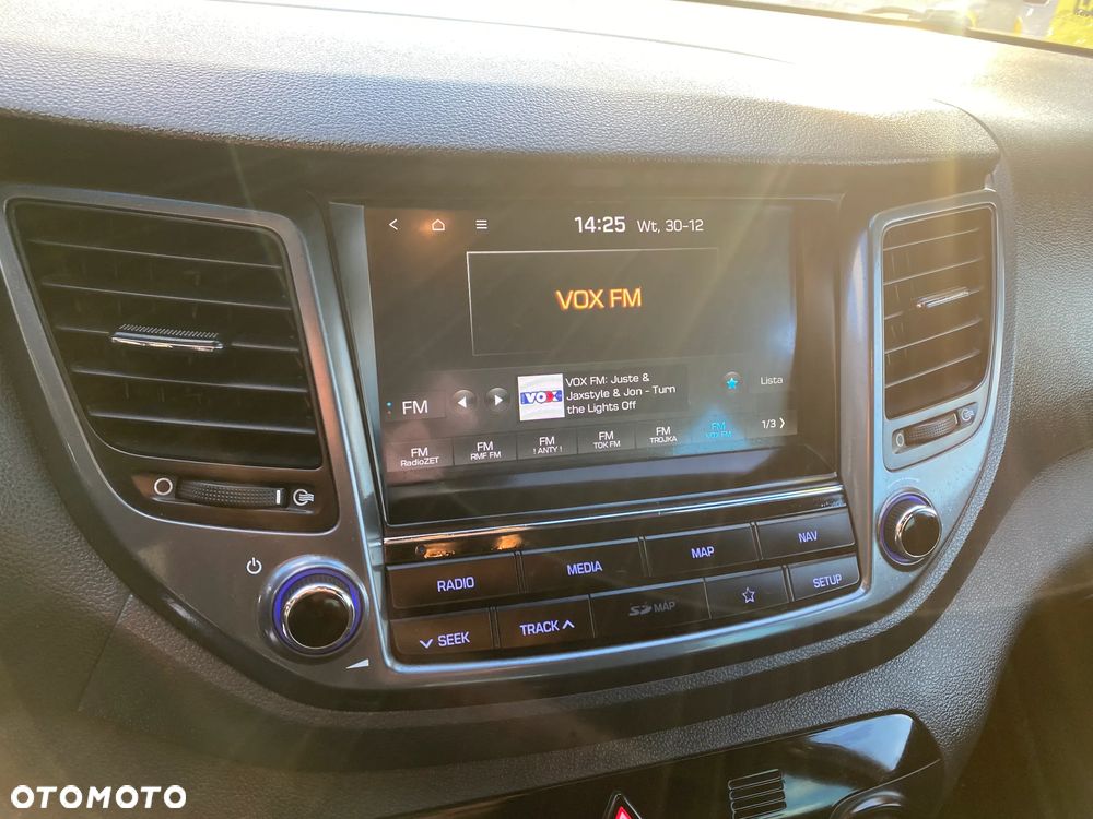 Hyundai Tucson 1.6 GDI BlueDrive GO 2WD - 16