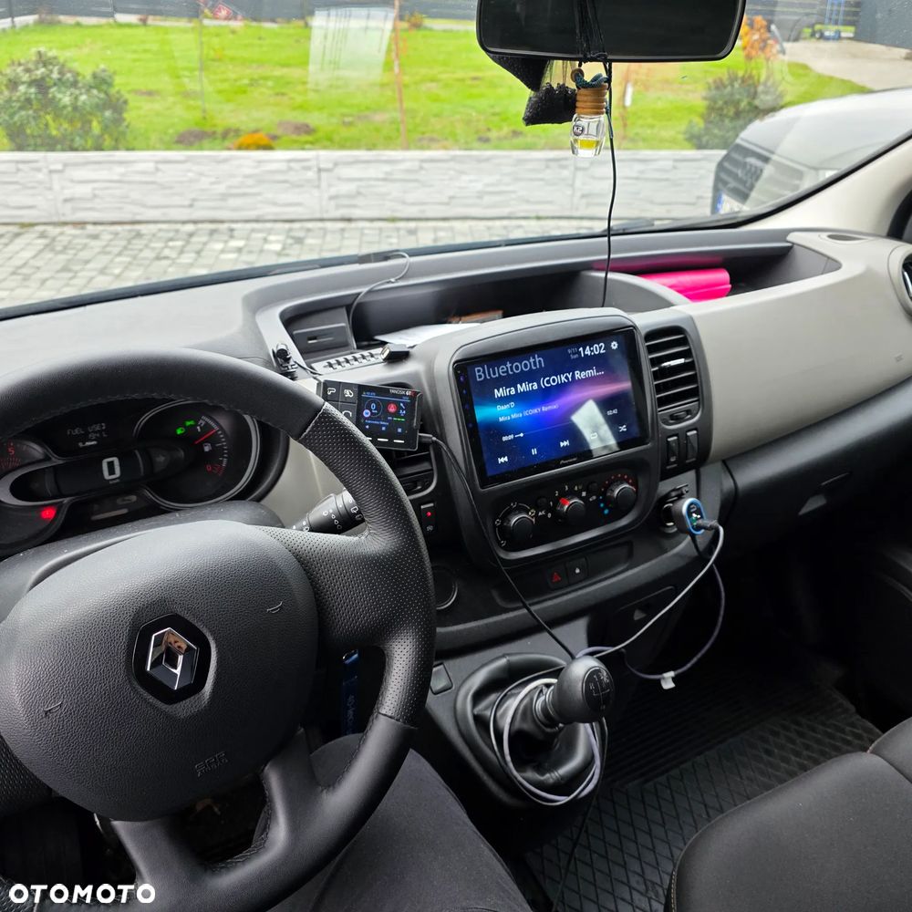 Renault Trafic - 2