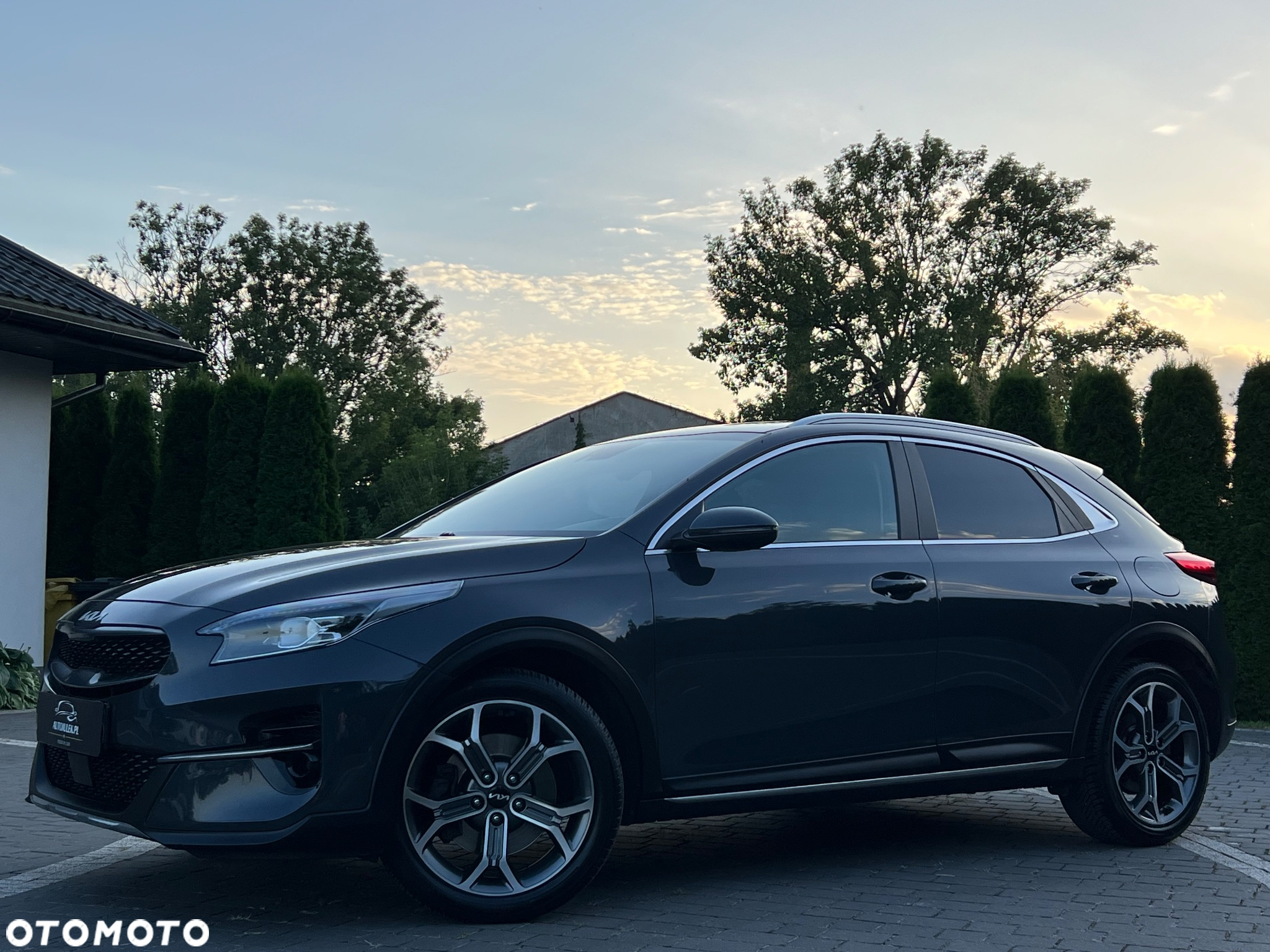 Kia XCeed - 8