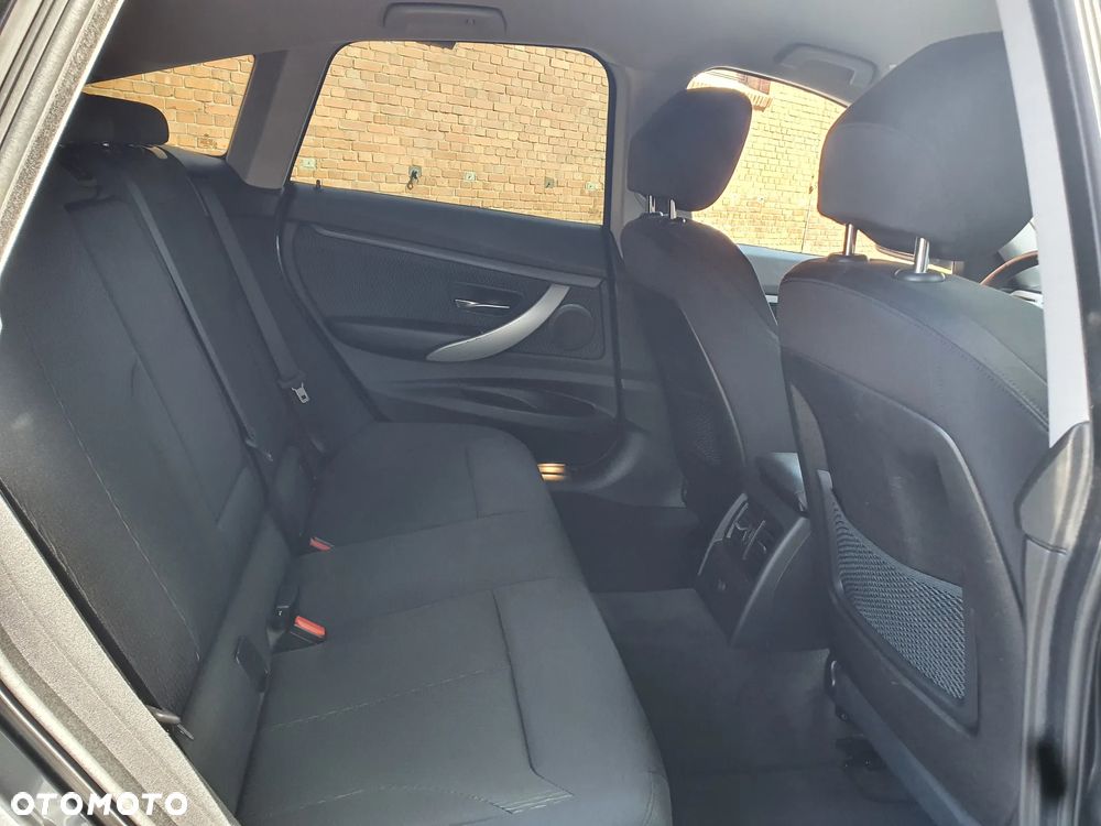 BMW 3GT 320d Sport-Aut Modern Line - 12