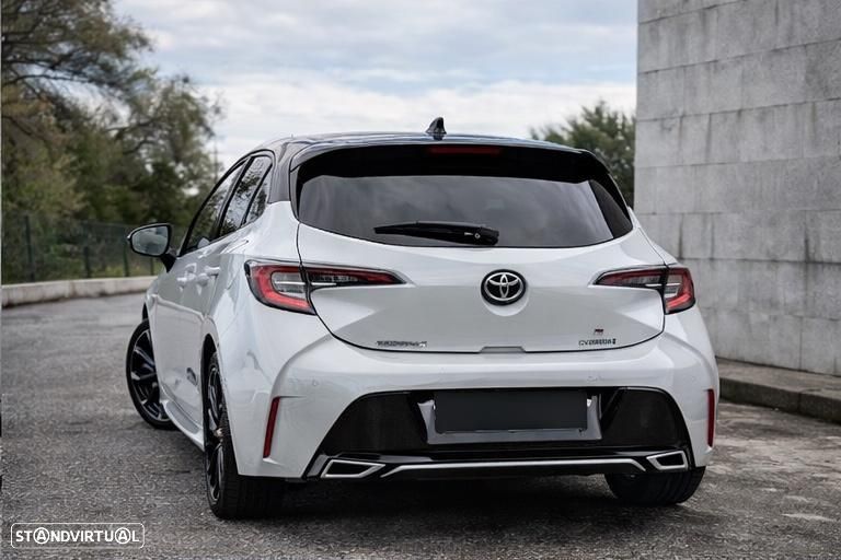 Toyota Corolla 2.0 Hybrid GR-Sport - 3