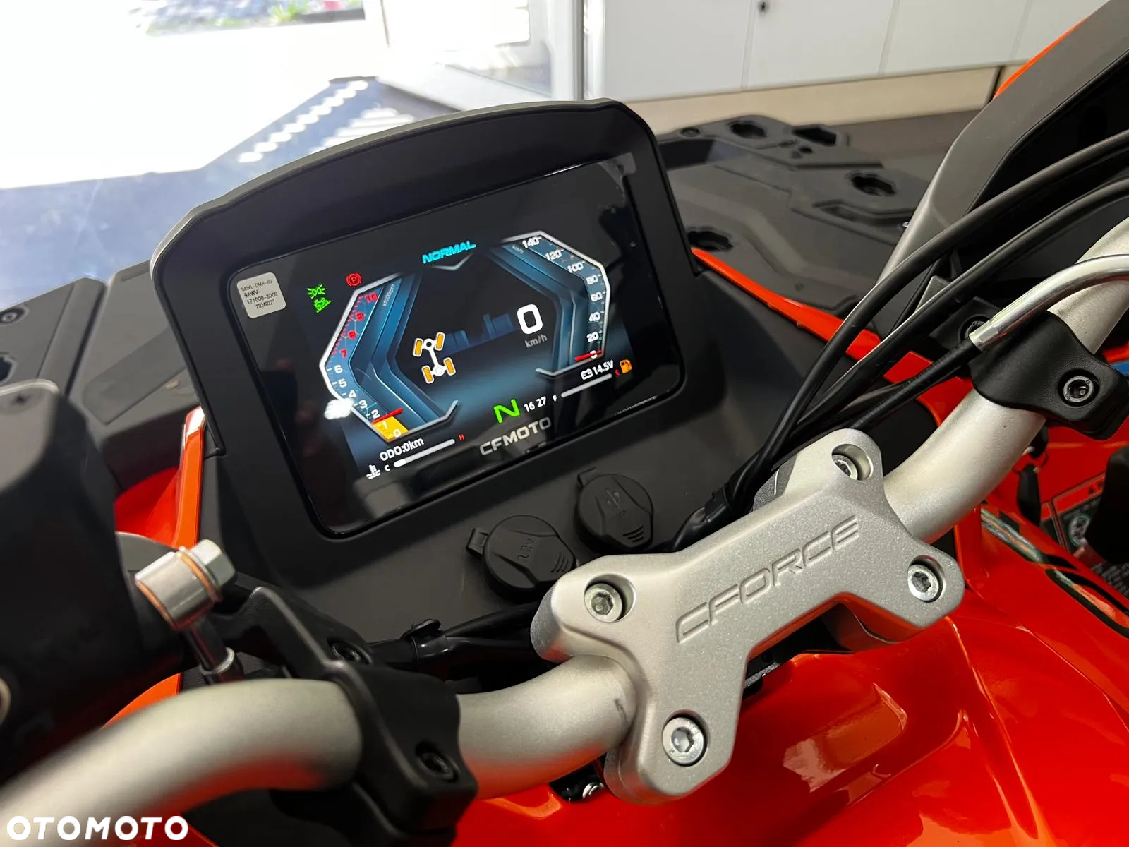 CFMoto CForce - 12