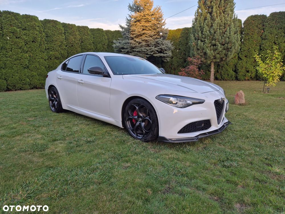 Alfa Romeo Giulia - 2