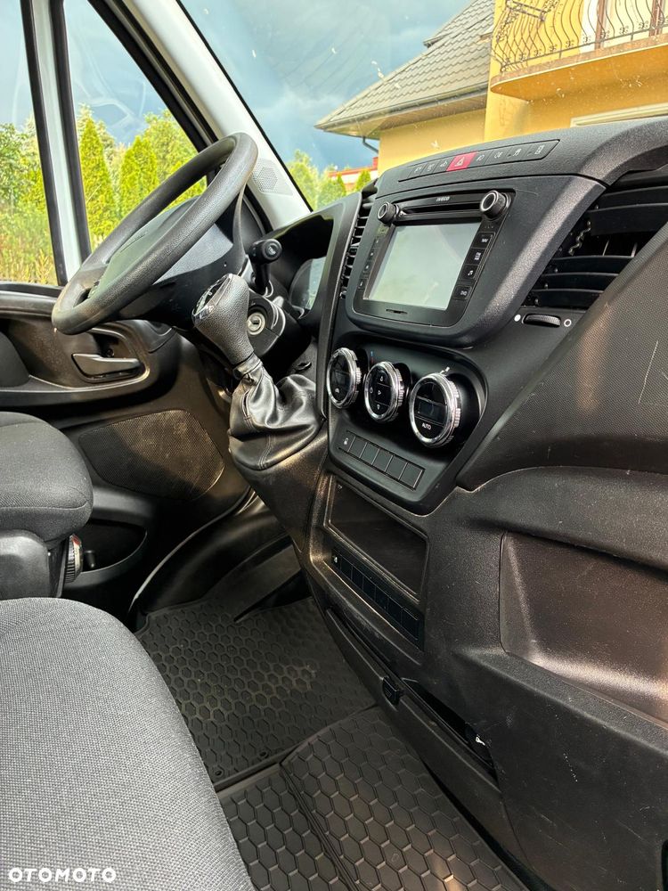 Iveco DAILY 35C17 - 6