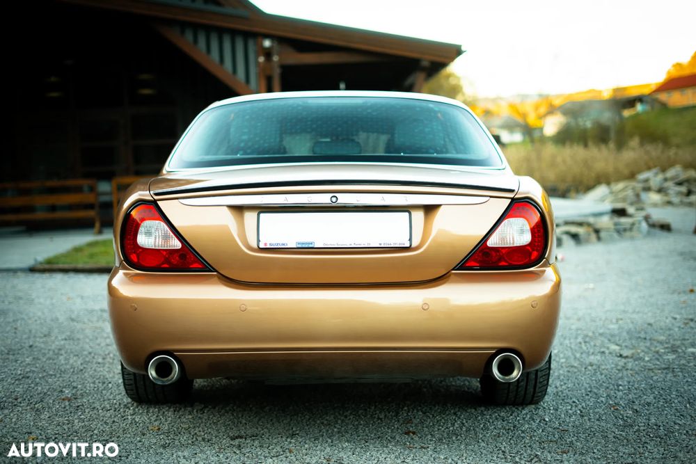 Jaguar XJ XJ8 4.2 V8 Executive Aut - 11