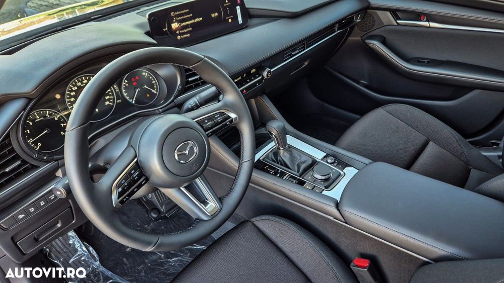 Mazda 3 - 7