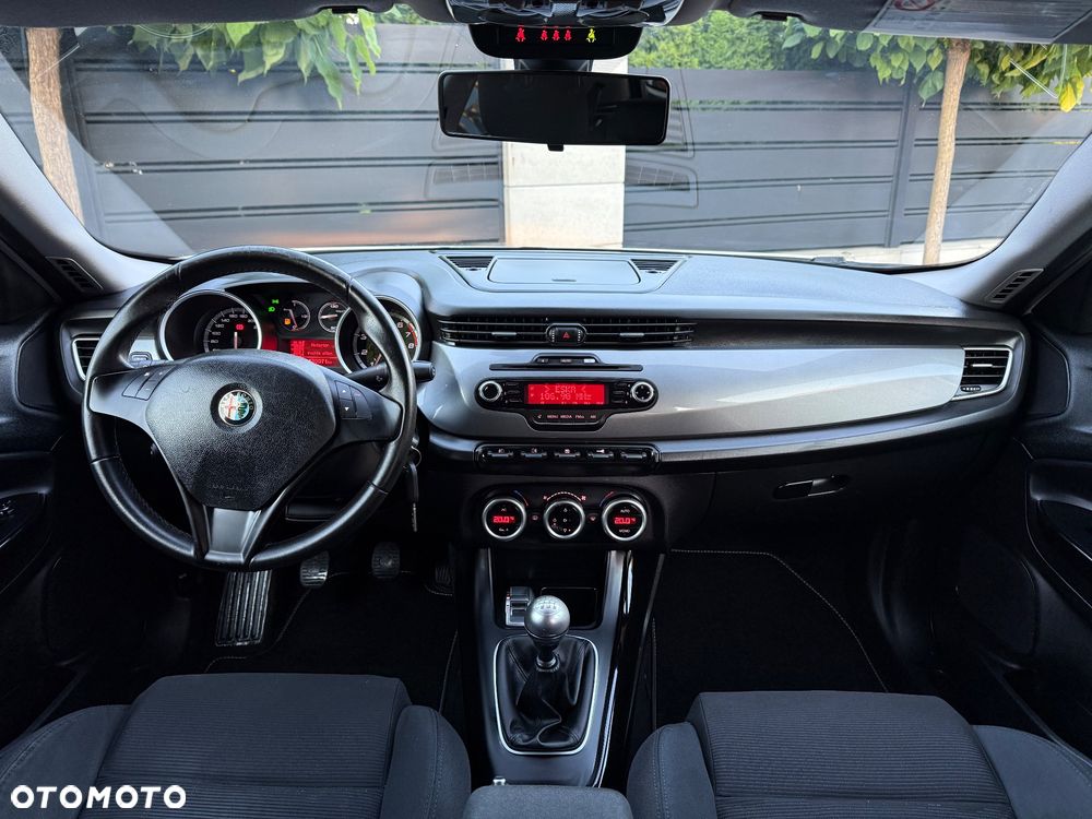 Alfa Romeo Giulietta 1.4 TB 16V Multiair Collezione - 30