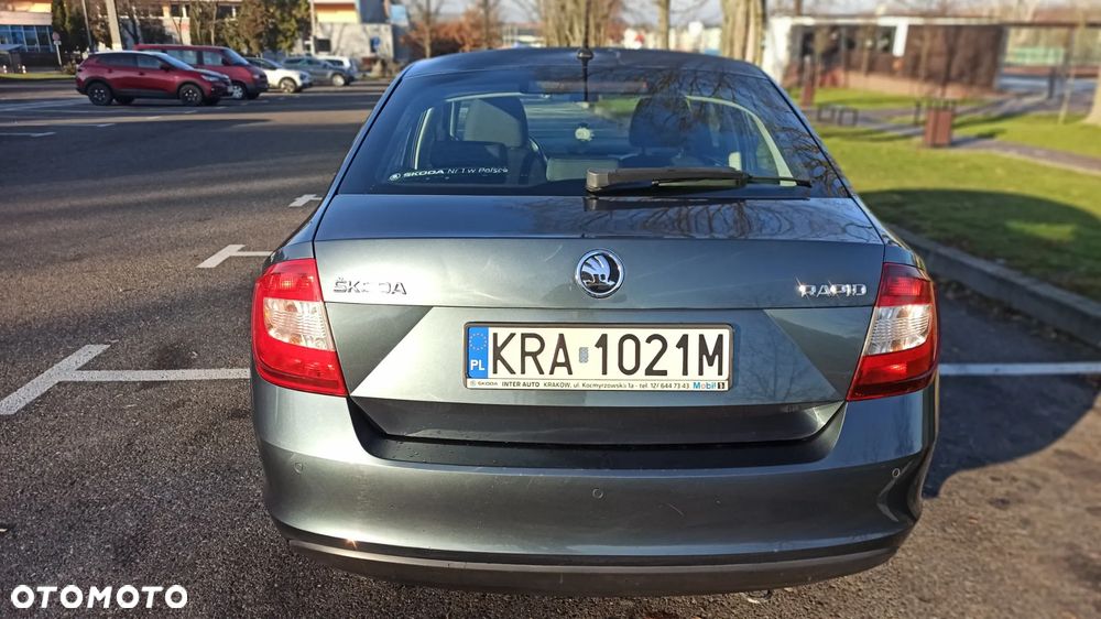 Skoda RAPID 1.0 TSI Ambition - 10