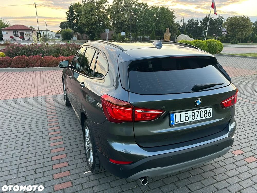 BMW X1 sDrive18i Sport Line - 9