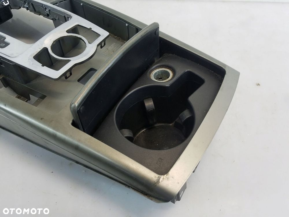 uchwyt na napoje panel środkowy mmi audi a6 c6 4f1862533c - 3