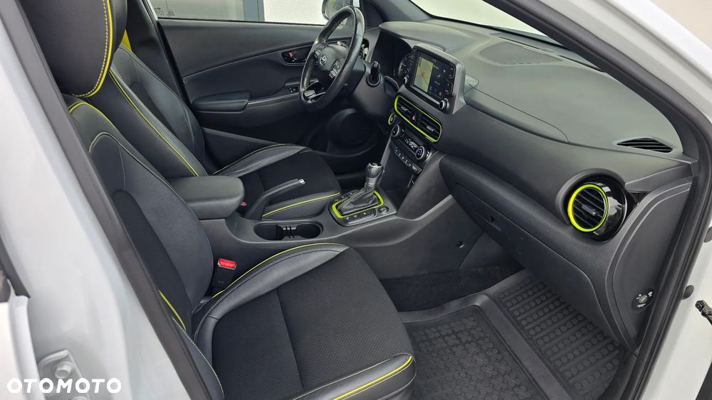 Hyundai Kona 1.6 T-GDI Premium 4WD DCT - 14