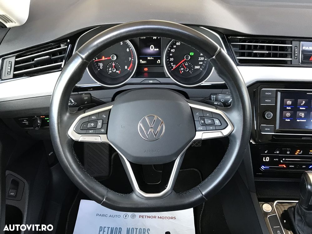 Volkswagen Passat - 18