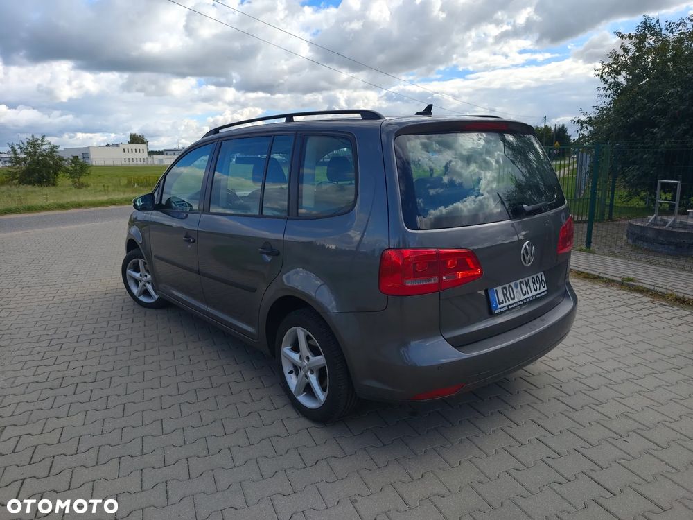 Volkswagen Touran 1.6 TDI DPF Highline DSG - 5