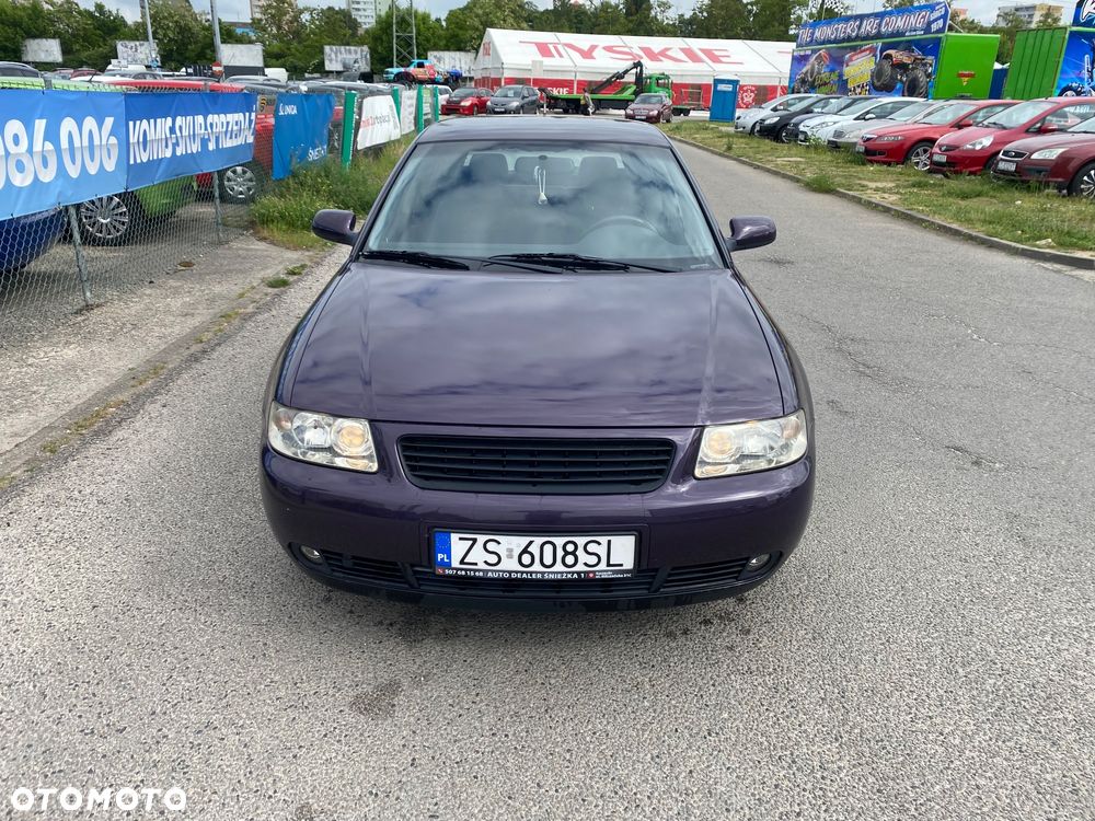 Audi A3 Sportback 1.8 Ambiente - 7