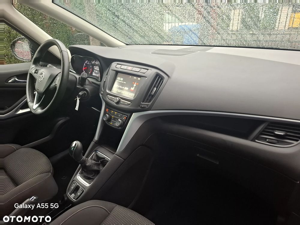 Opel Zafira - 14