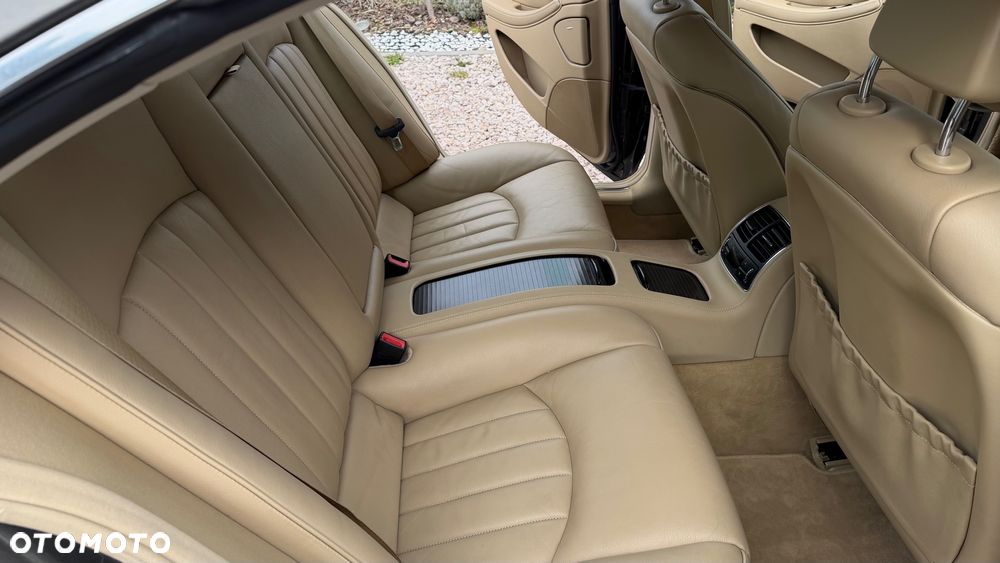 Mercedes-Benz CLS - 31