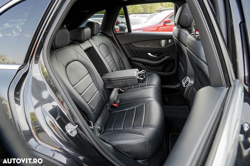 Mercedes-Benz GLC 220 d 4Matic 9G-TRONIC AMG Line - 19