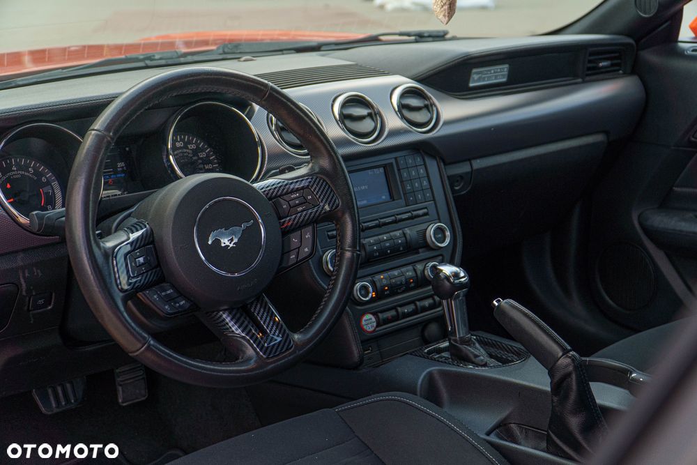 Ford Mustang 2.3 EcoBoost - 15