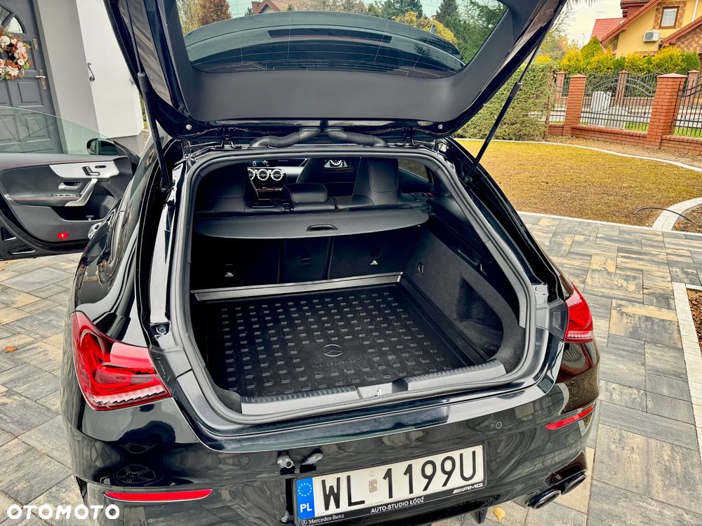 Mercedes-Benz CLA AMG 45 S 4-Matic+ 8G-DCT - 13
