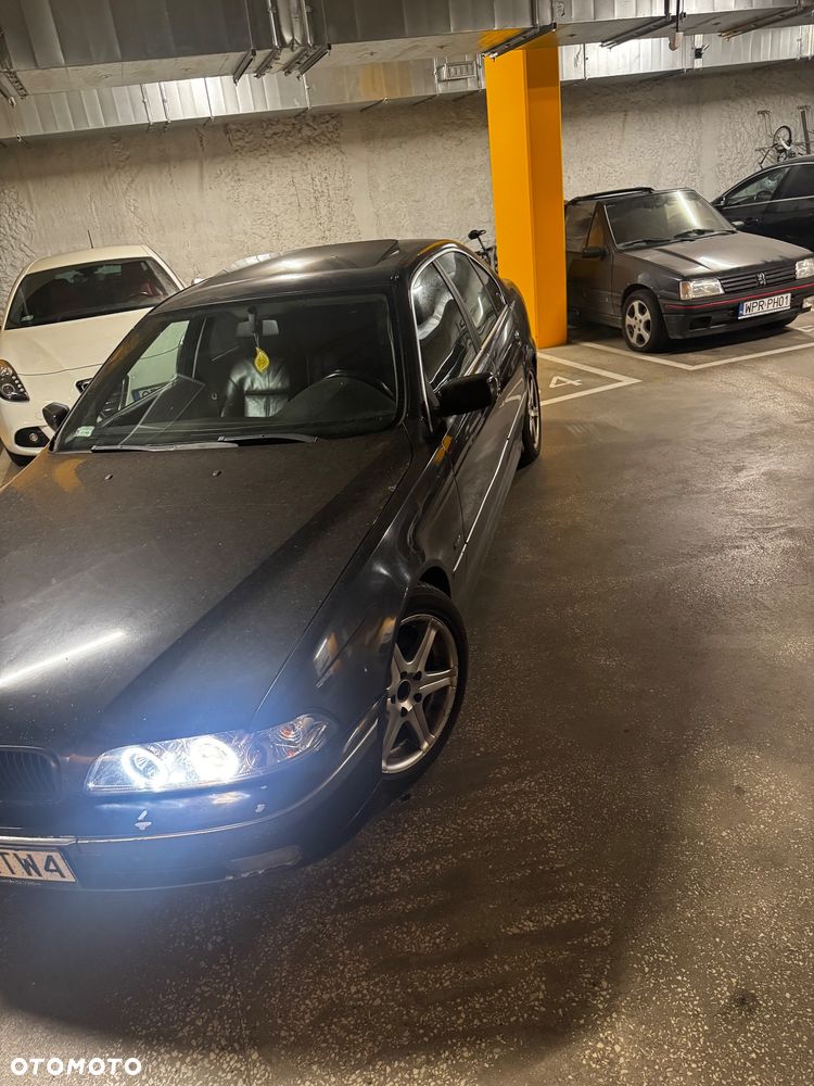 BMW Seria 5 - 26