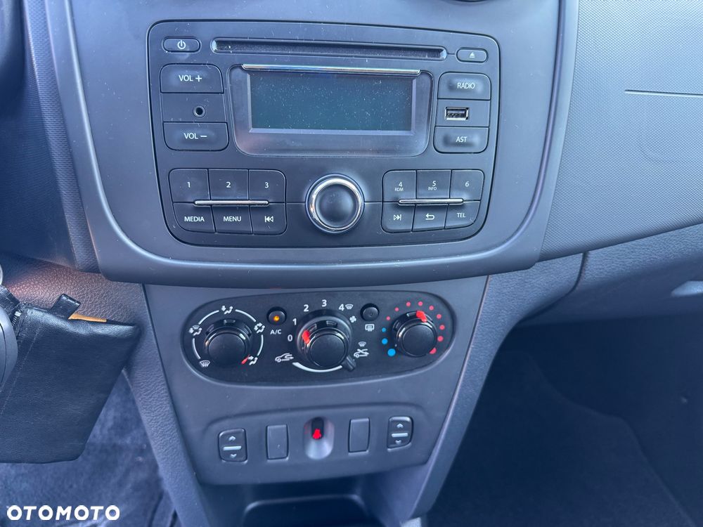 Dacia Sandero 1.2 16V - 22