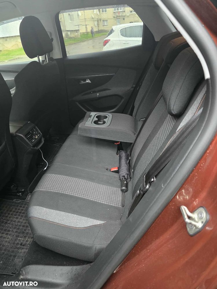 Peugeot 3008 1.5 BlueHDI 130 EAT8 Active Pack - 4