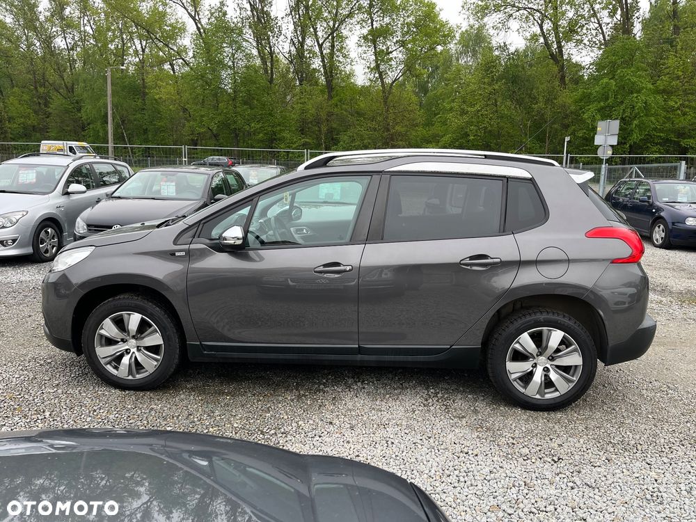 Peugeot 2008 Blue-HDi FAP 100 STOP & START Style - 24