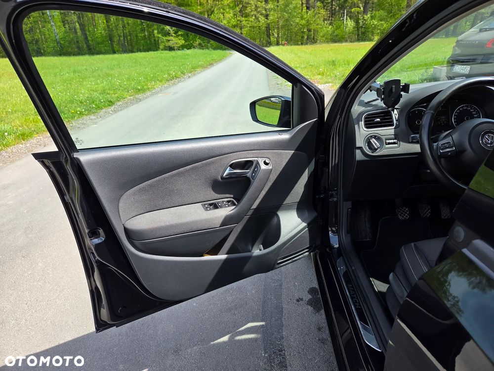 Volkswagen Polo - 14