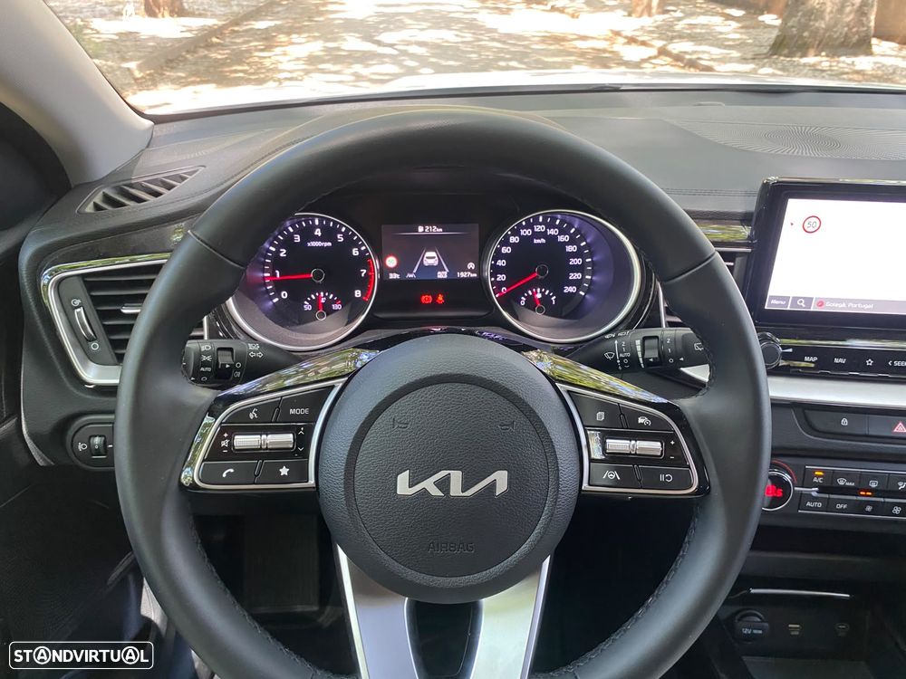 Kia XCeed 1.0 T-GDI Drive - 17
